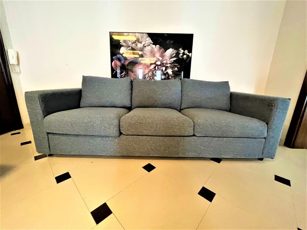 Botabara 312 Self Catering Beach Apartment Pomorie Kültér fotó