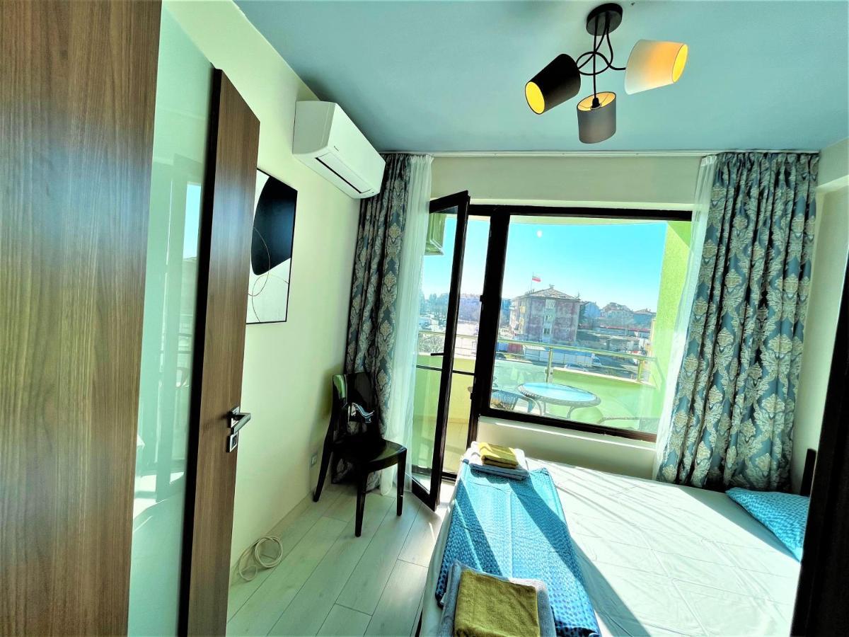 Botabara 312 Self Catering Beach Apartment Pomorie Kültér fotó