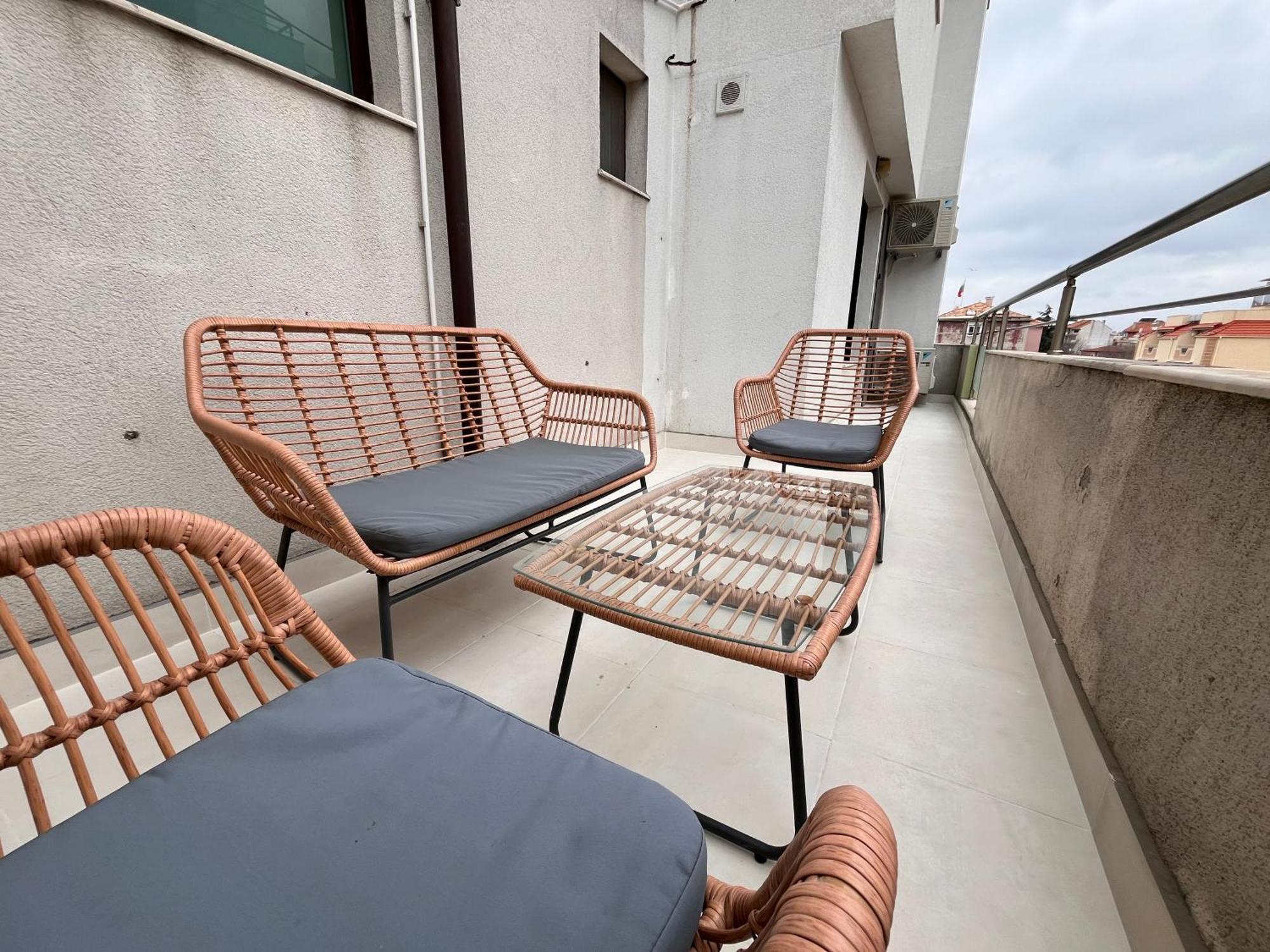 Botabara 312 Self Catering Beach Apartment Pomorie Kültér fotó