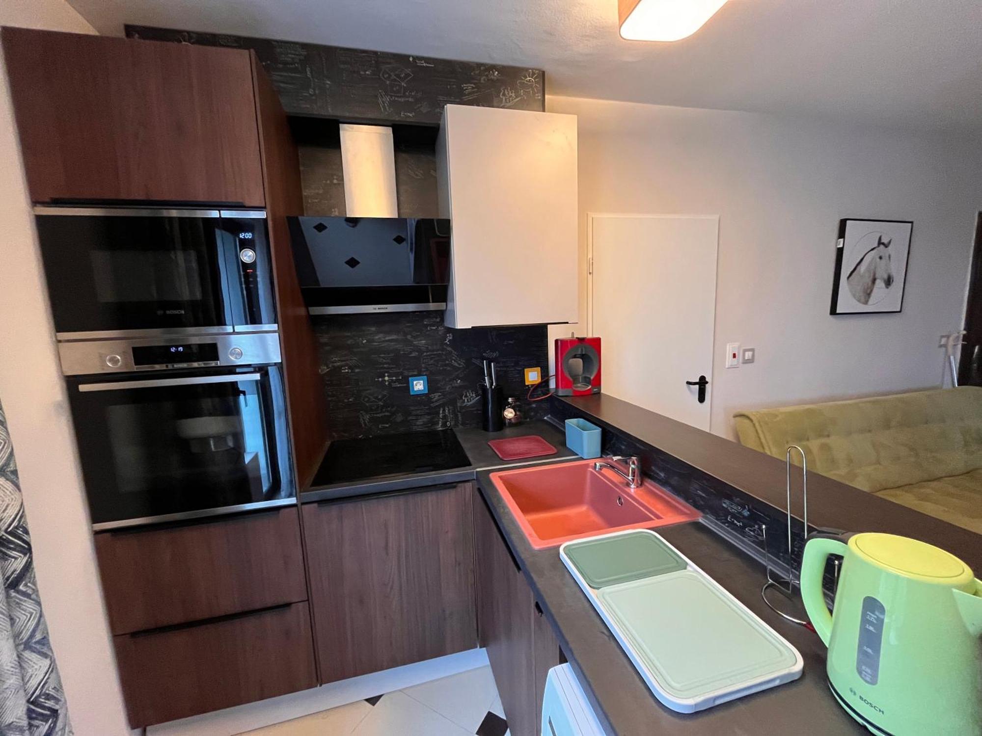 Botabara 312 Self Catering Beach Apartment Pomorie Kültér fotó
